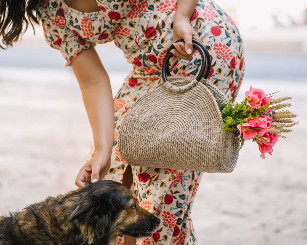 Bolsos de ganchillo transformar tu look con bolsos de crochet